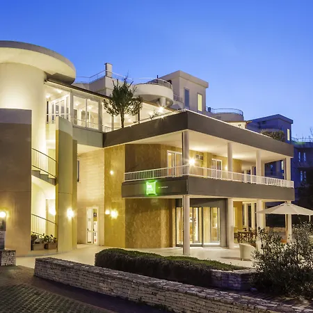 Ibis Styles Bari 4* Giovinazzo