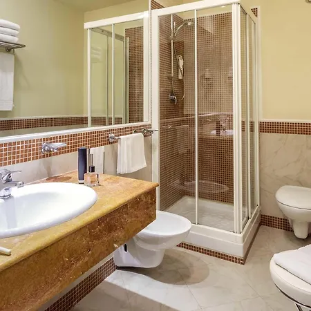 Ibis Styles Bari 4*