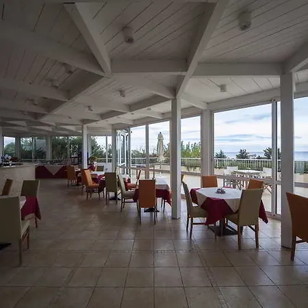 Ξενοδοχείο Ibis Styles Bari 4*