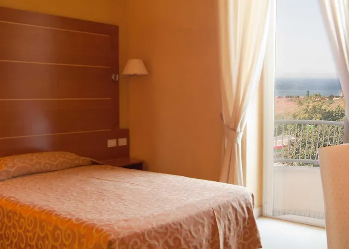 Ibis Styles Bari 4*