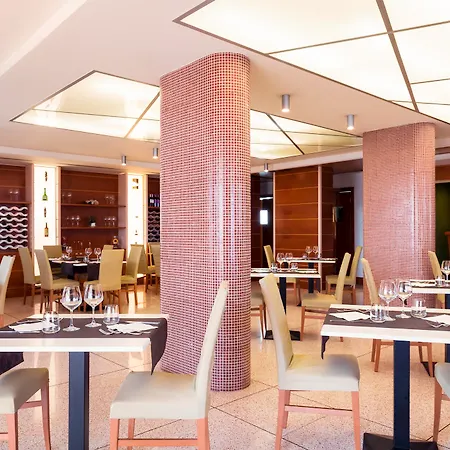 Ibis Styles Bari Hotel 4*
