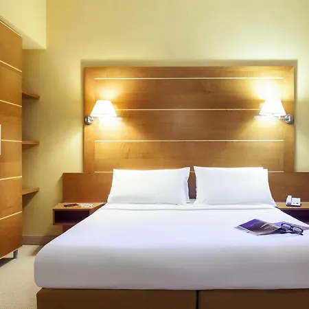 Ibis Styles Bari Hotel 4*