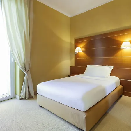 Ibis Styles Bari Отель 4*