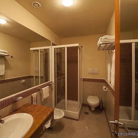 Ξενοδοχείο Ibis Styles Bari 4*