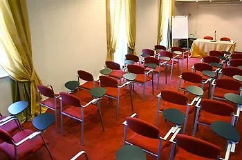 Ibis Styles Bari Ξενοδοχείο 4*