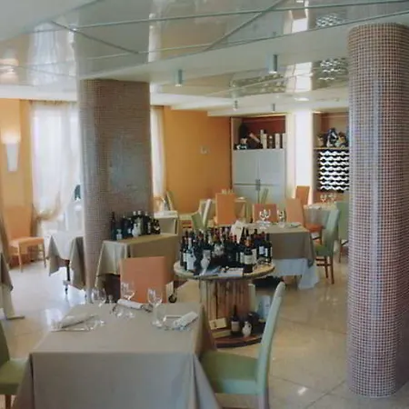 Ibis Styles Bari 4*