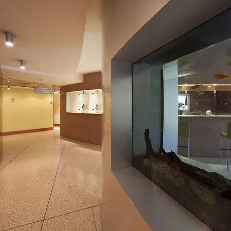 فندق Ibis Styles Bari جيوفيناتسو