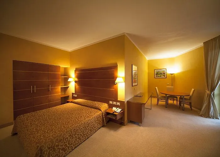 Otel Ibis Styles Bari 4*